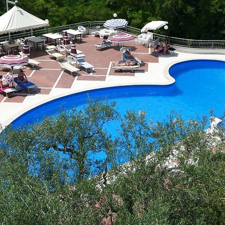 Hotel L'Ulivo Mirabella Eclano Kültér fotó