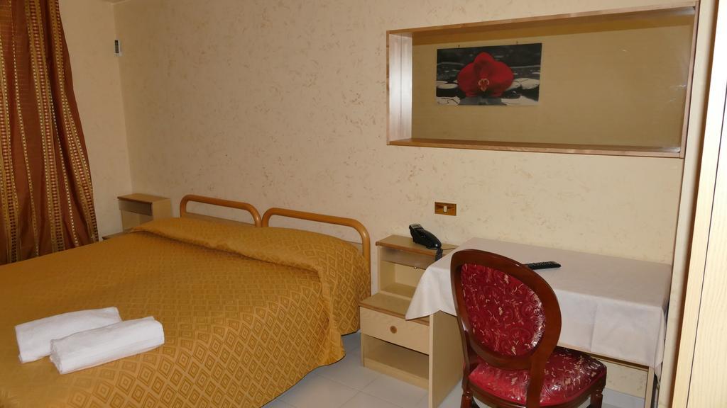 Hotel L'Ulivo Mirabella Eclano Kültér fotó