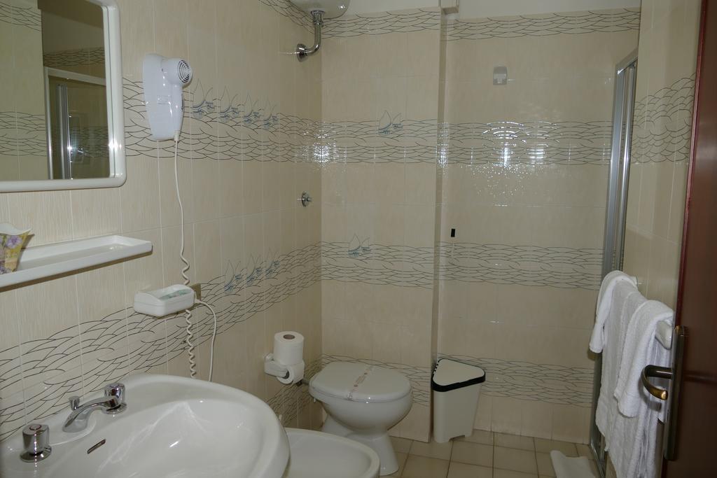 Hotel L'Ulivo Mirabella Eclano Kültér fotó