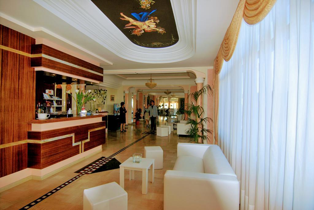Hotel L'Ulivo Mirabella Eclano Kültér fotó